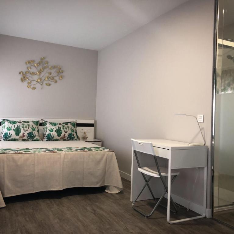 Plaza 5 Apartments Carabanchel - Apartment - 13