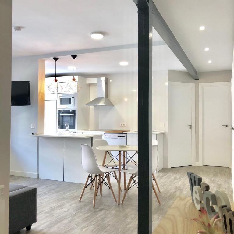 Plaza 5 Apartments Carabanchel - Apartment - 18