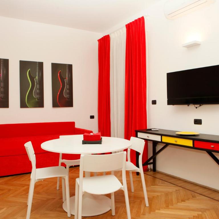 TRNAPT Torino Apartments PORTA SUSA - Studio - 11