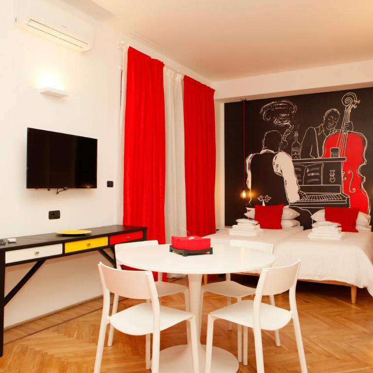TRNAPT Torino Apartments PORTA SUSA - Studio - 12
