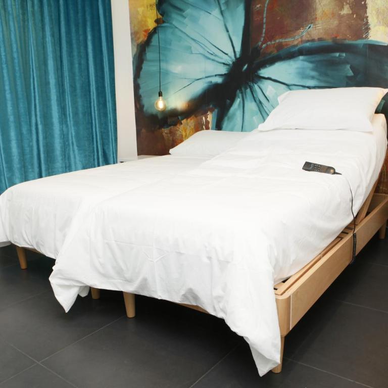 TRNAPT Torino Apartments PORTA SUSA - Double or Twin Room with Private Bathroom - 2