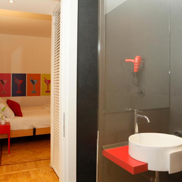 TRNAPT Torino Apartments PORTA SUSA - Studio with Terrace - 5