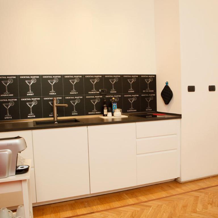 TRNAPT Torino Apartments PORTA SUSA - Studio with Terrace - 9