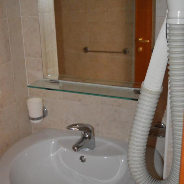 Residenza sul Mare Villa Margherita - Il Lupo Affitta - Appartamento con 1 Camera da Letto - 17