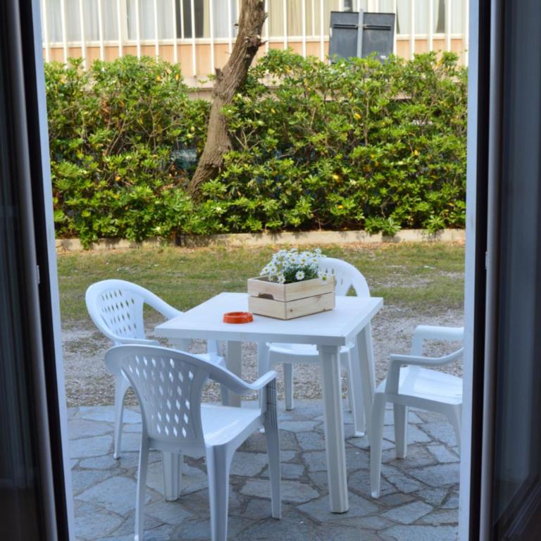 Residenza sul Mare Villa Margherita - Il Lupo Affitta - Appartamento con 1 Camera da Letto - 18