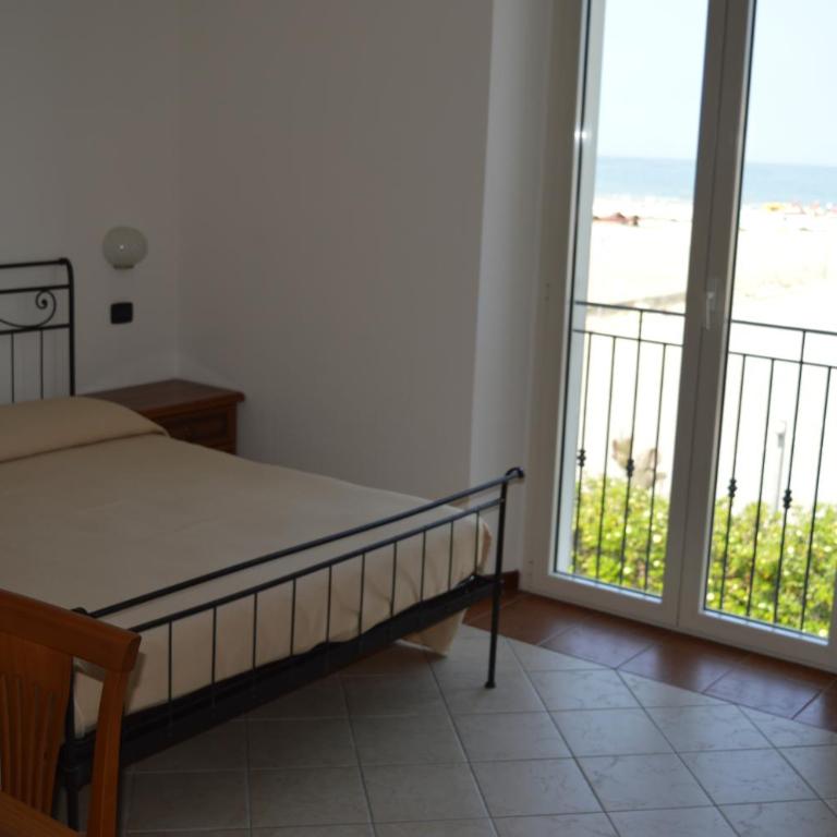 Residenza sul Mare Villa Margherita - Il Lupo Affitta - Appartamento con 1 Camera da Letto - 1