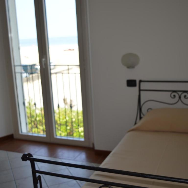 Residenza sul Mare Villa Margherita - Il Lupo Affitta - Appartamento con 1 Camera da Letto - 11