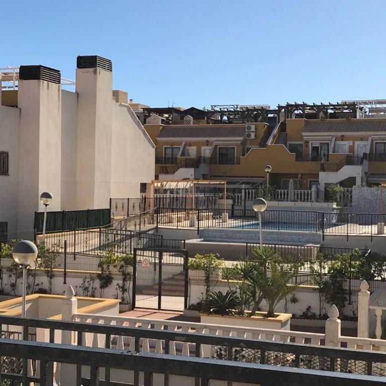 Bungalow Arenales del Sol, Alicante - Apartamento Dúplex - 53