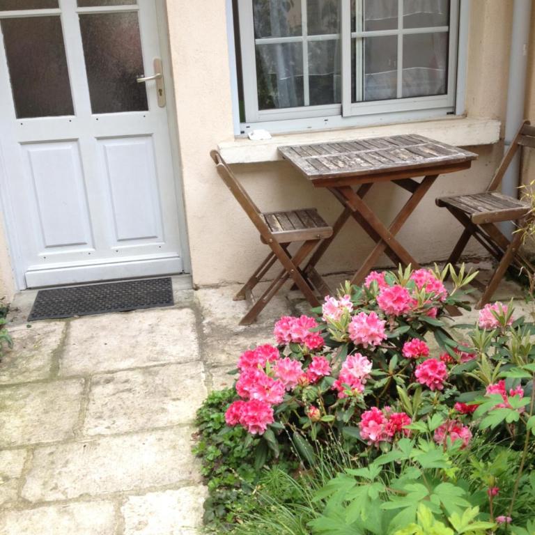 La petite Maison dans la Croix Rousse - Studio avec Vue sur Jardin - 31