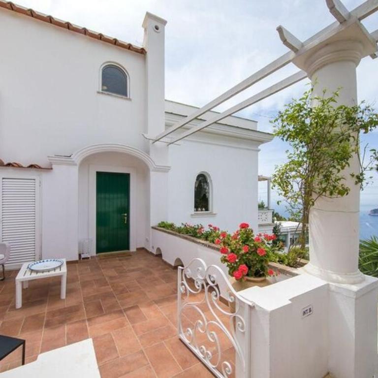 Villa Mariuccia Capri - Appartamento con 3 Camere da Letto, Terrazza e Vista Mare - su 2 Livelli - 13