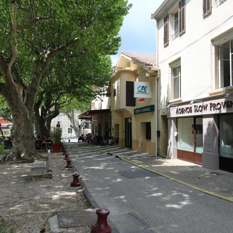 "La place du village" - Appartement - 23