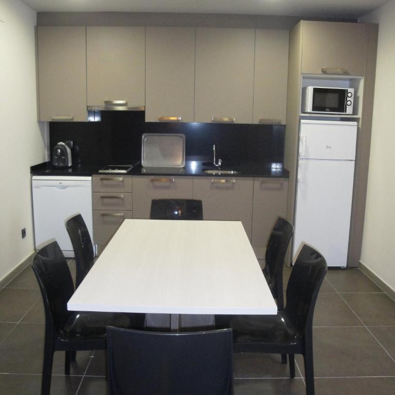 Pierre & Vacances Barcelona Sants - One-Bedroom Apartment (2-5 Adults) - 7