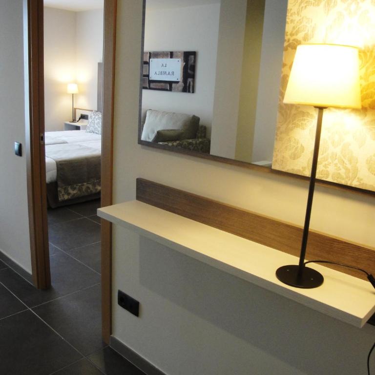 Pierre & Vacances Barcelona Sants - One-Bedroom Apartment (2-5 Adults) - 17