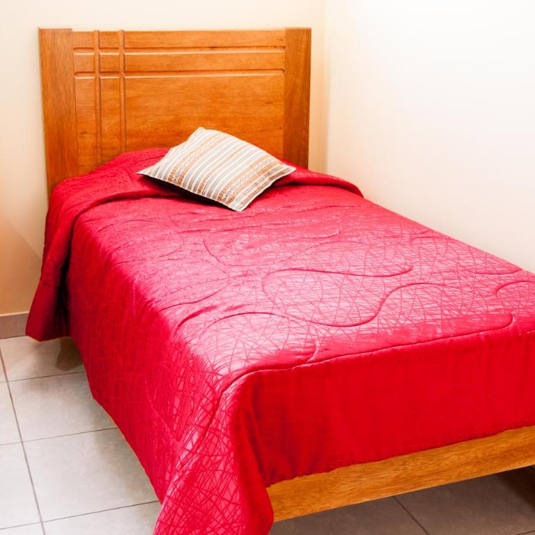 B&B Valcava - Family Room with Private Bathroom - 2