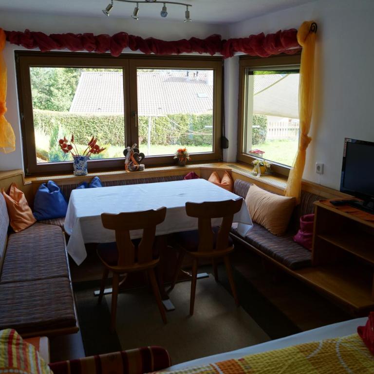Appartements Gerhard - Apartment mit 2 Schlafzimmern und Garten - 18