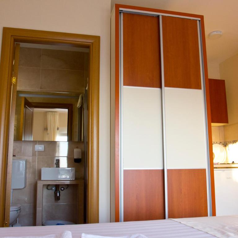 Apartments Gran Sasso - Studio sa Pogledom na More - 4