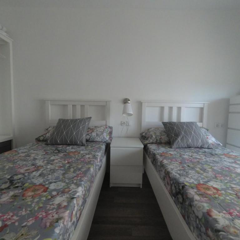 Playa y golf La Pineda - Apartment with Balcony - 31