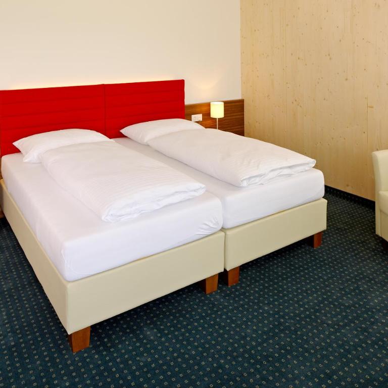 MT Hotel - Suite - 2