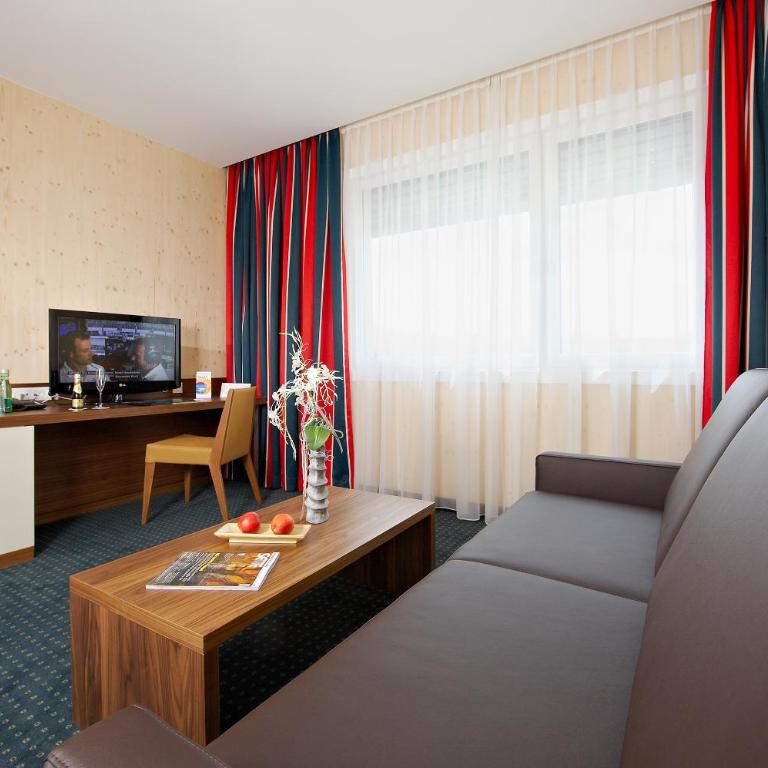 MT Hotel - Suite - 3