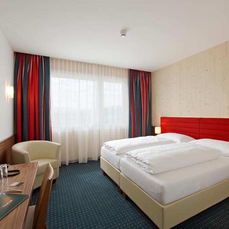 MT Hotel - Doppelzimmer - 1