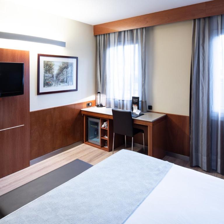 Catalonia Diagonal Centro - Double Room - 1