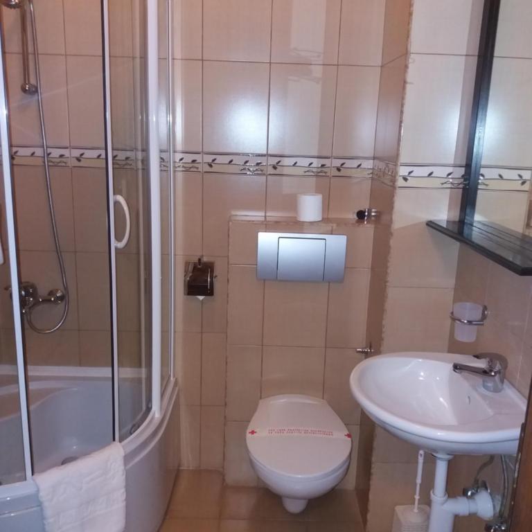 Hotel & Restaurant Great Wall - Airport - Apartman - 4