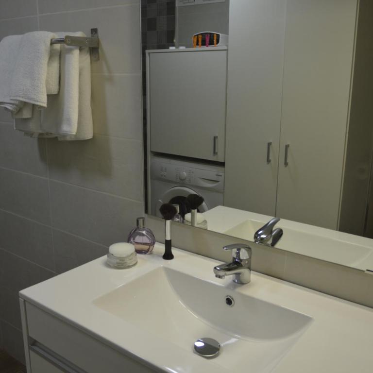 Lukentum Suites - Apartment with Mountain View - 10