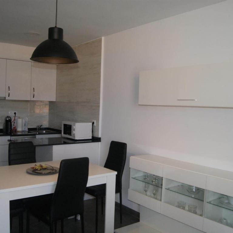 Apartamentos Marineu Playa Romana - Apartamento Superior - 8