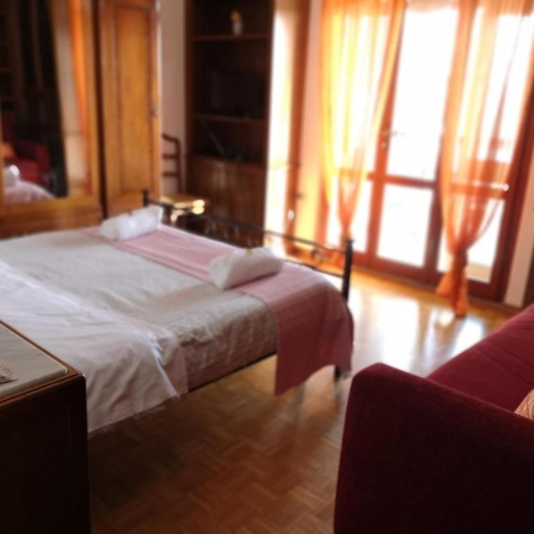 B&B Colombo - Chambre Double avec Salle de Bains Commune - 4