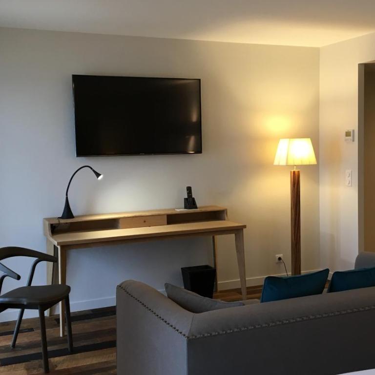 Hôtel de la Plage - Saint Jean de Luz - Chambre Prestige avec Balcon - Vue sur Mer - 9