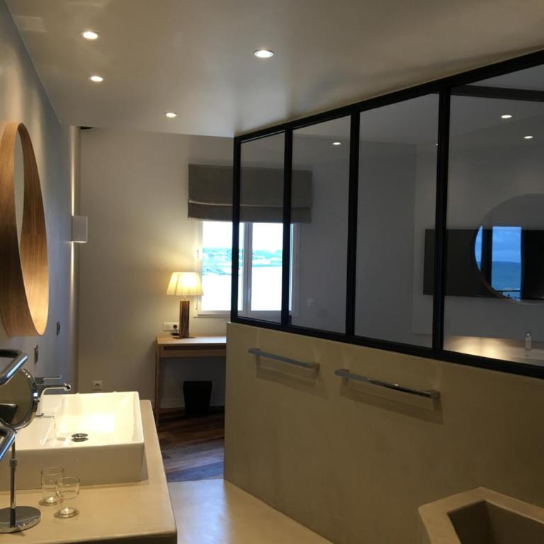 Hôtel de la Plage - Saint Jean de Luz - Chambre Prestige Premium avec Balcon - Vue sur Mer - 6