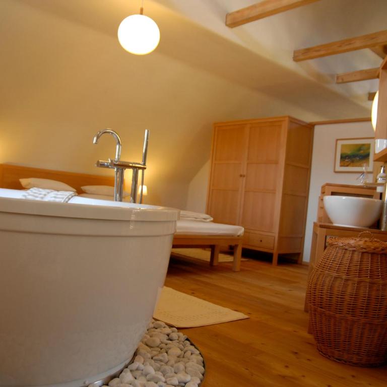 Weingut Tauss - Suite con Balcone - 1