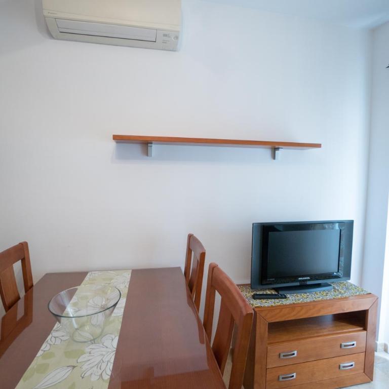 Apartamentos Manuel Martin - Apartamento de 2 dormitorios (4 adultos) - 1