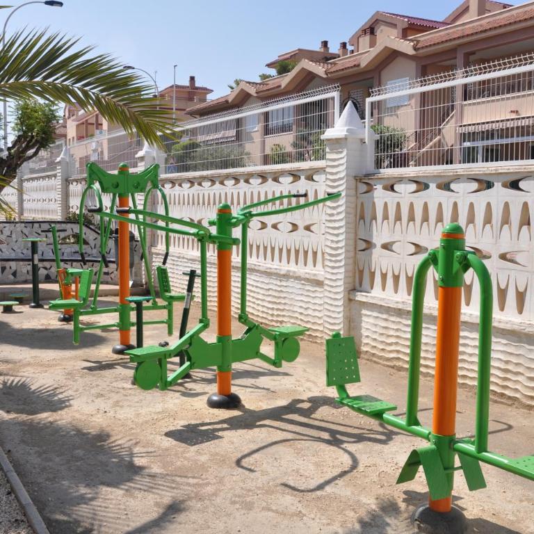 Costahispania 308 - Three-Bedroom Bungalow - 33