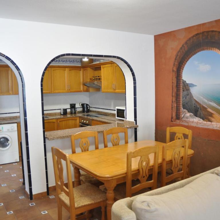 Costahispania 308 - Three-Bedroom Bungalow - 14