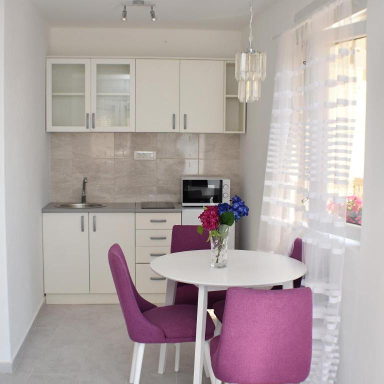 Apartmani Ognjanovic Kotor - Apartment with Terrace - 2