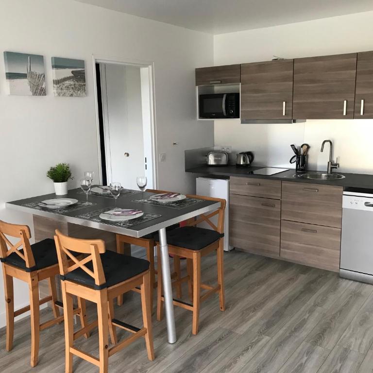 2 PIECES CENTRE ET MER - Appartement 1 Chambre - 8