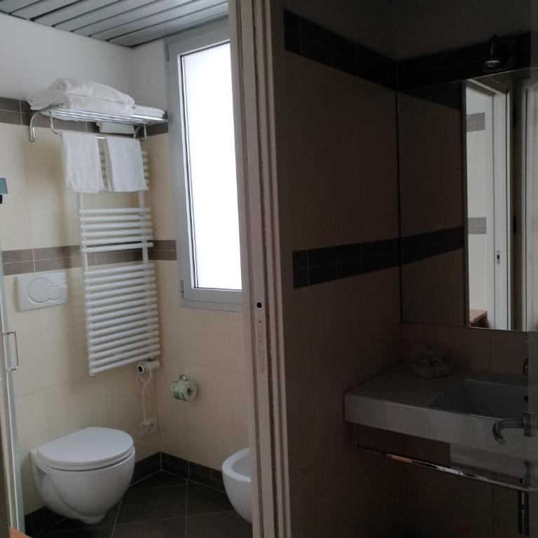 Residence Ilario Suite Hotel - Studio with Balcony - 5