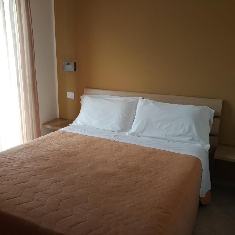 Residence Ilario Suite Hotel - Studio with Balcony - 7