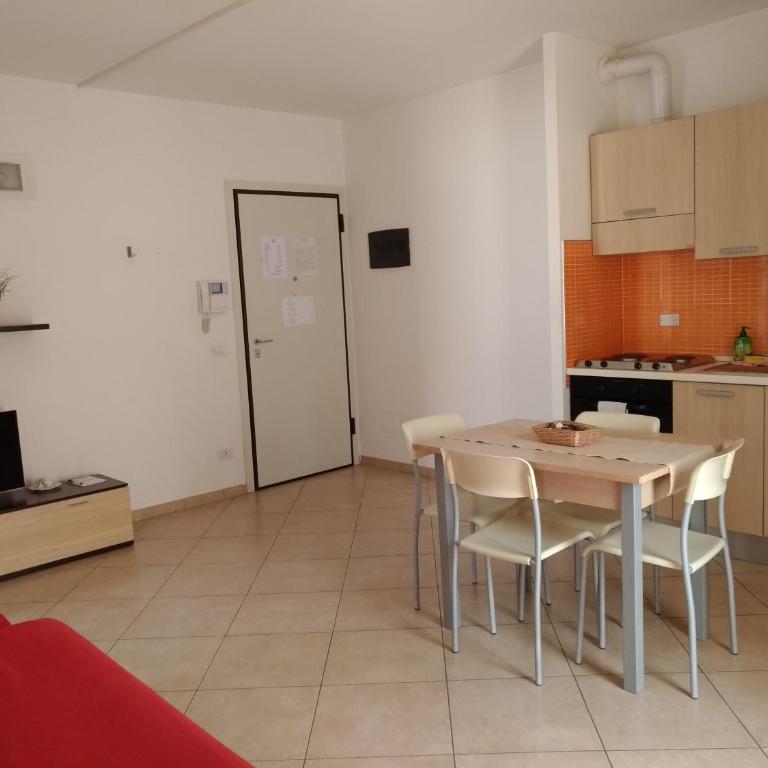 Residence Ilario Suite Hotel - One-Bedroom Apartment with Balcony - 2