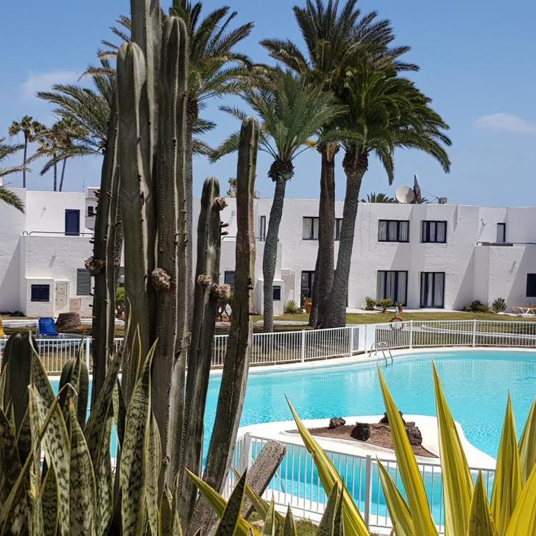Apartamento junto a la playa. Corralejo - Apartamento con vistas a la piscina - 2