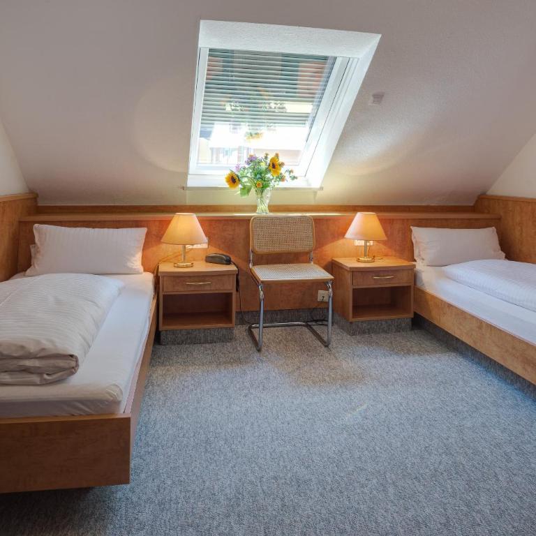 Hotel Möve garni - Standard Zweibettzimmer - 1