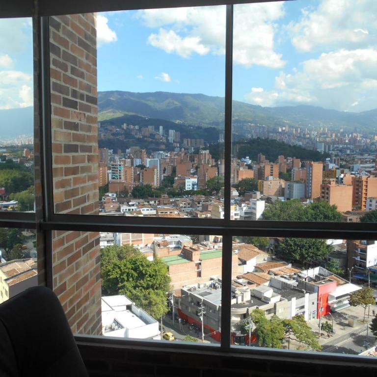 Apartasuites AV - Apartamento - 2