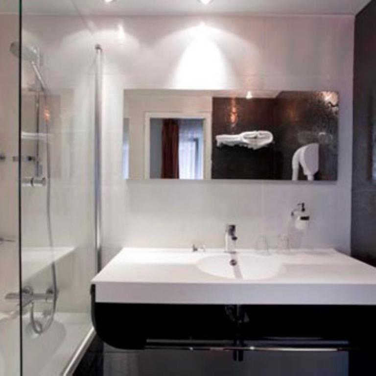 Nouvel Hôtel Eiffel - Chambre Deluxe - 3