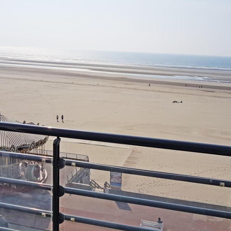 The Originals Boutique, Hôtel Neptune, Berck-sur-Mer - Suite Supérieure - Vue sur Mer - 2
