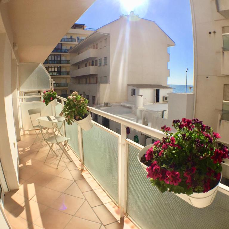 Fuengirola Beach Apartment by Stay Belonio - Apartment with Balcony and Sea View - 26
