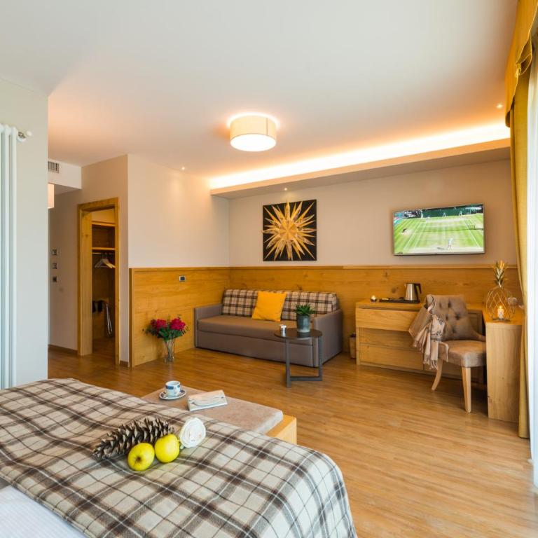 Hotel Ambassador - Junior Suite con Balcone - 2