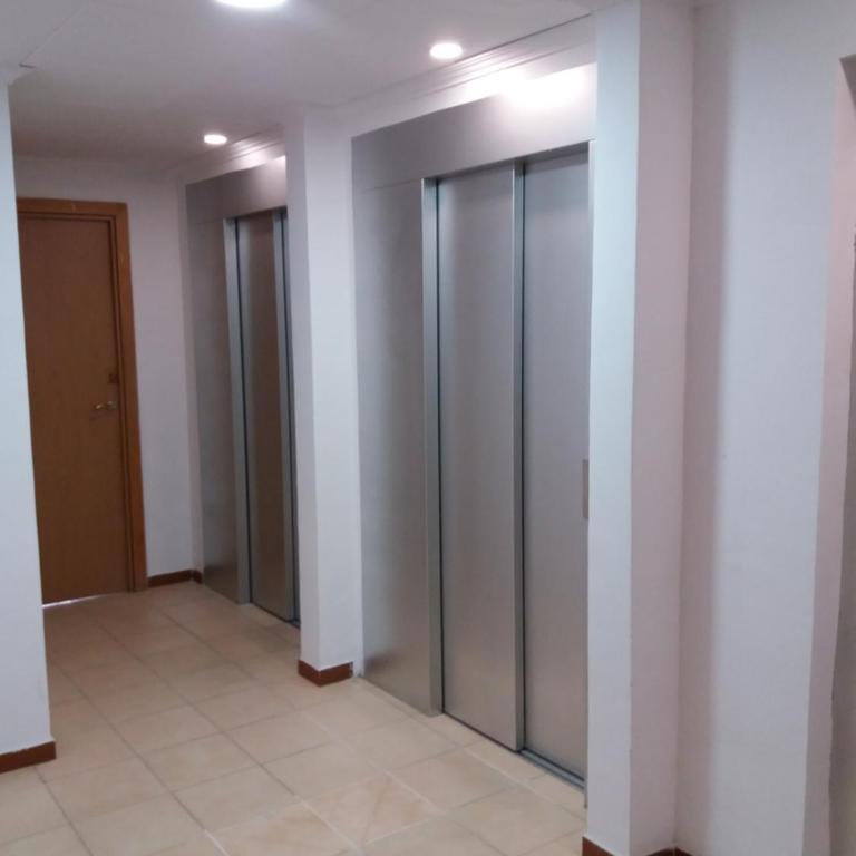 1ª Linea con vistas mar - Apartamento - 11
