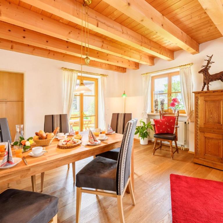 "Viktoria Chalet" - Annehmlichkeiten vom 4-Sterne Familien-und Wellnesshotel Viktoria nebenan können mitbenutzt werden - Chalet - 4