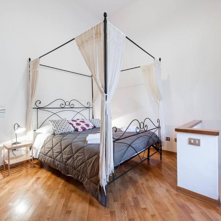 Leopoldini Appartamenti - Standard One Bedroom Apartment - Split Level - 1